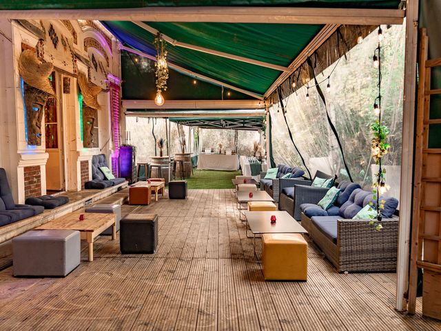 Les Pieds dans l'Herbe La Terrasse du Parc (privatisable)