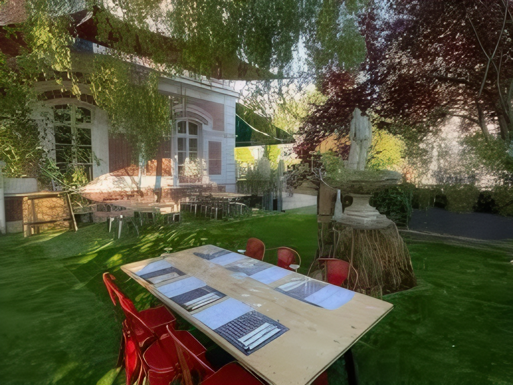 Les Pieds dans l'Herbe Le Jardin Privé (privatisable)