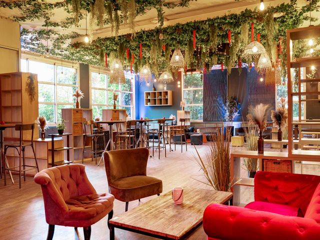 Les Pieds dans l'Herbe Salle de réception (modulable)